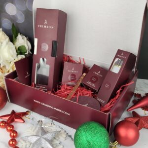 oplus_32 Crimson Candle Gift Set